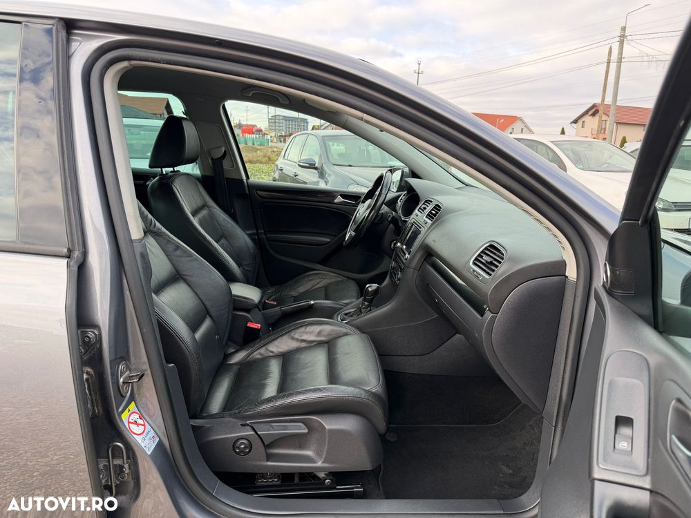 Volkswagen Golf 1.4 TSI BlueMotion Technology DSG Highline - 11