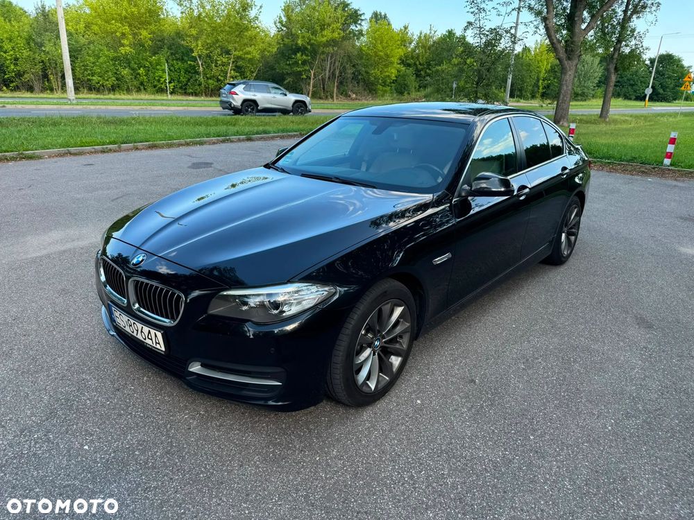 BMW Seria 5 520d xDrive - 1