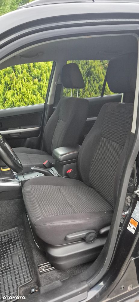 Suzuki Grand Vitara 2.4 Premium EU5 - 6