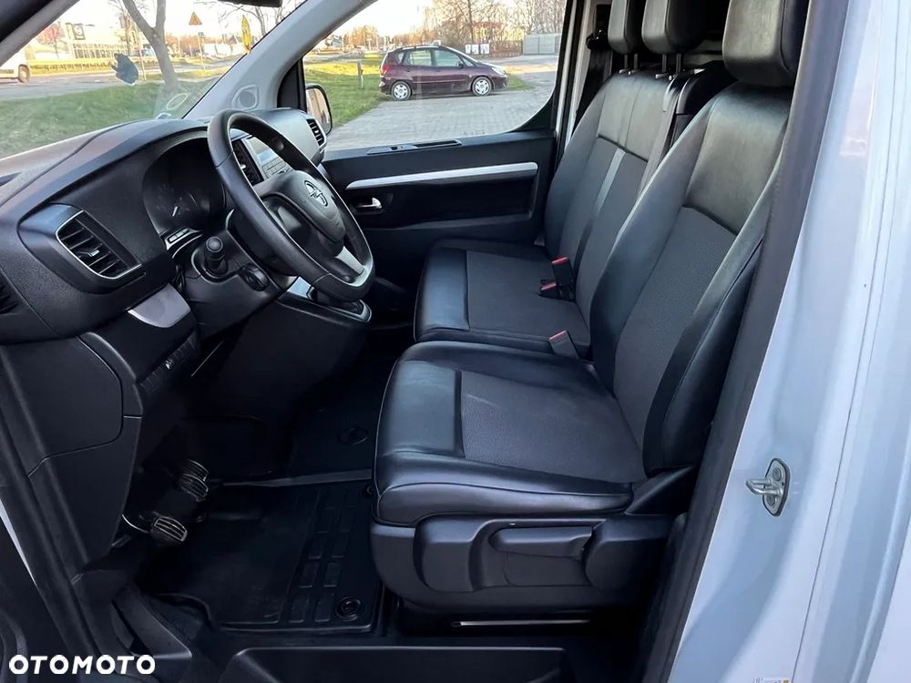 Opel Vivaro - 21