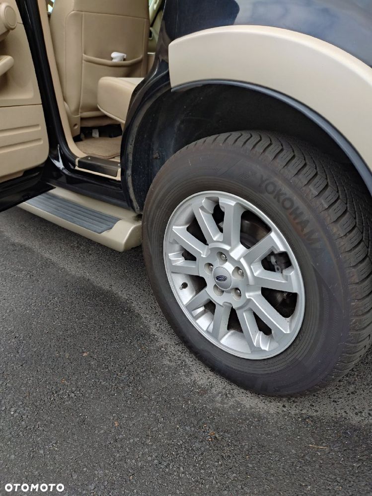 Ford Explorer 4.6 4WD - 22