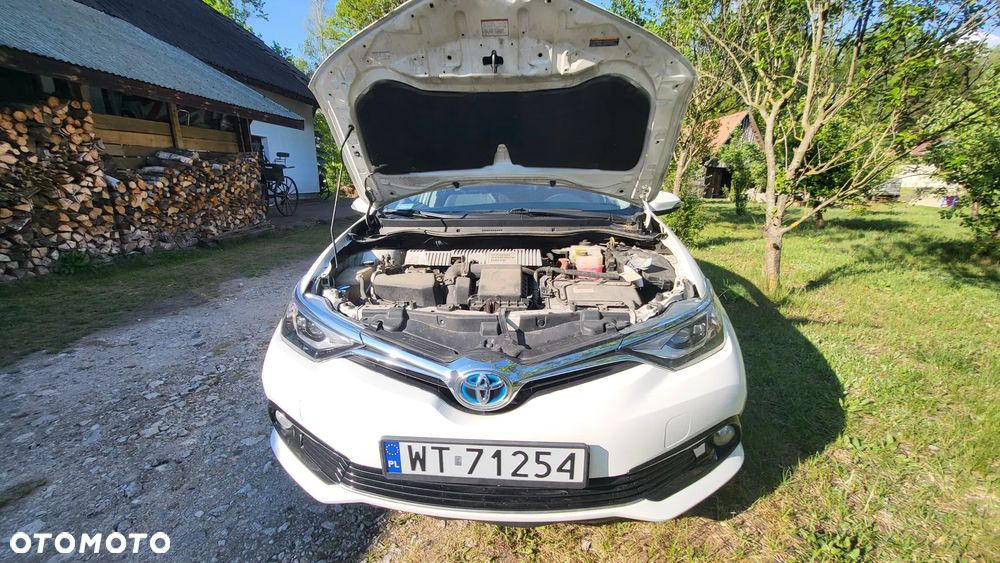 Toyota Auris 1.8 HSD Luna - 17