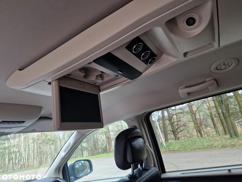 Chrysler Town & Country 3.6 Touring - 11