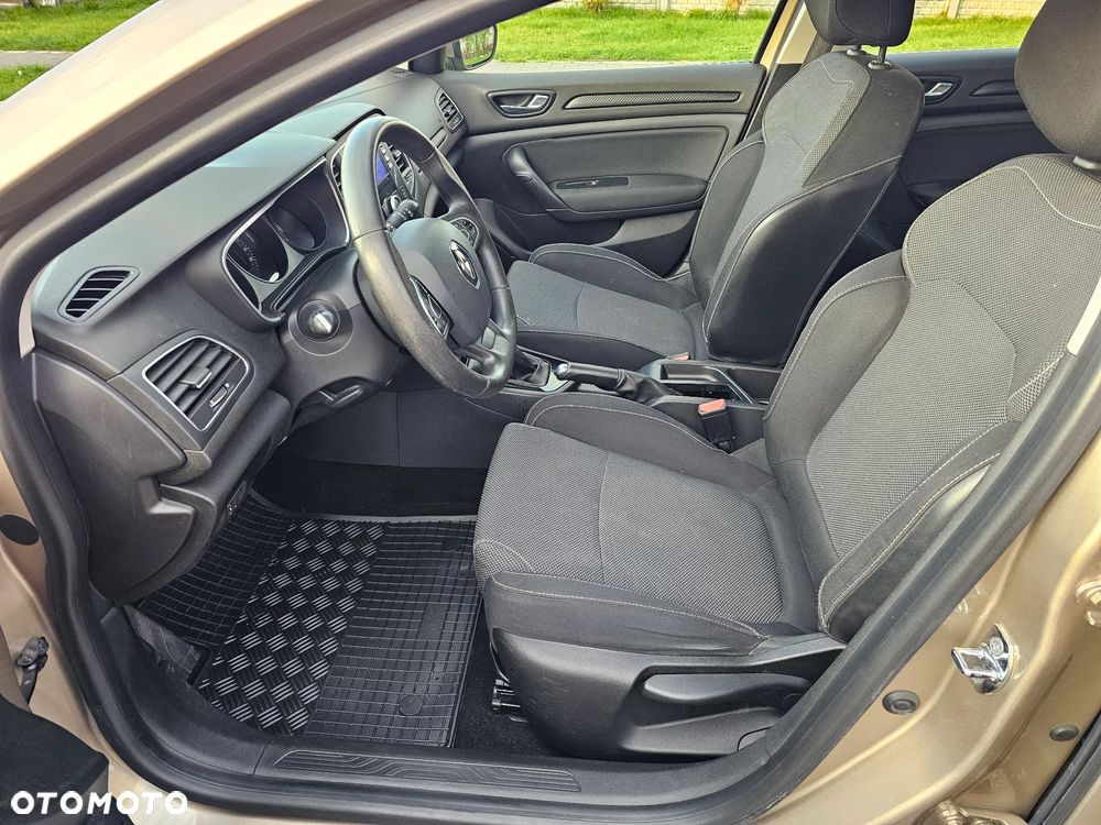 Renault Megane 1.6 SCe Life - 13