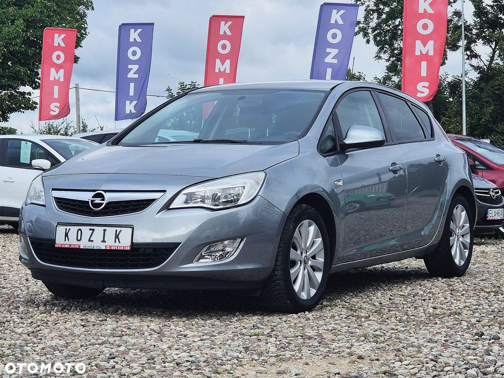 Opel Astra 1.4 Turbo Design Edition - 2