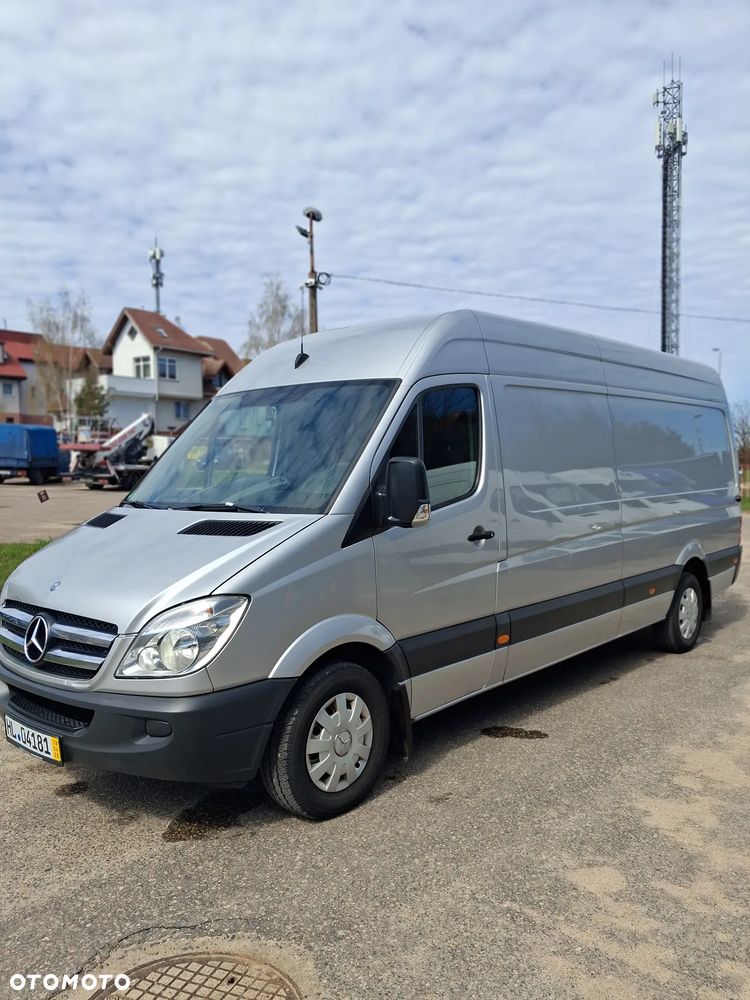 Mercedes-Benz Sprinter - 8