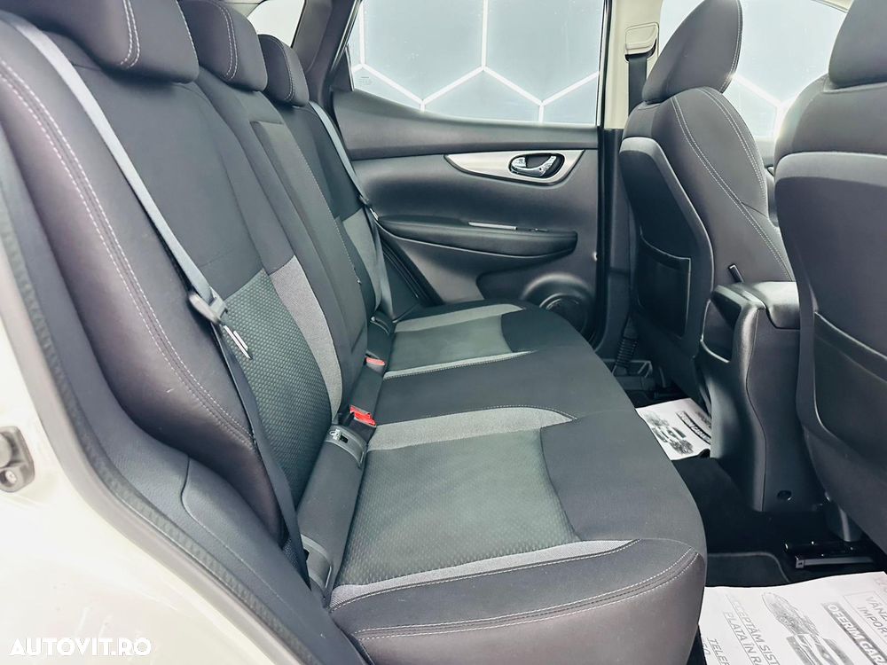 Nissan Qashqai 1.5 DCI N-WAY - 8