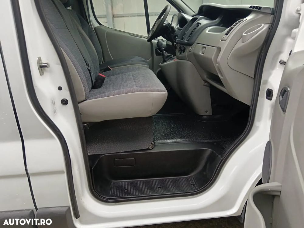Renault Trafic - 6
