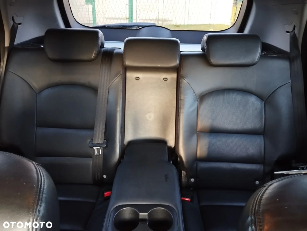 SsangYong/KGM Korando 2.0 e-XDi Quartz - 29