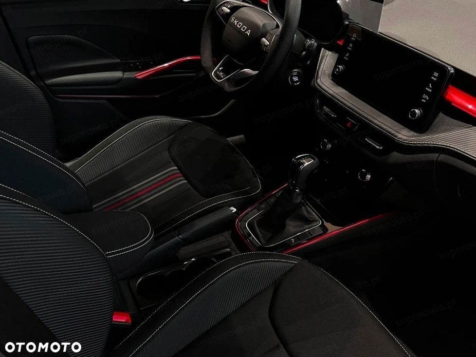 Skoda Fabia 1.0 TSI Monte Carlo DSG - 9