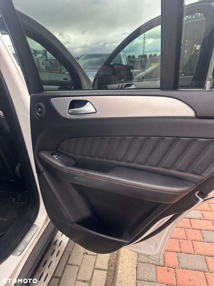 Mercedes-Benz GLE 450 AMG 4-Matic - 22