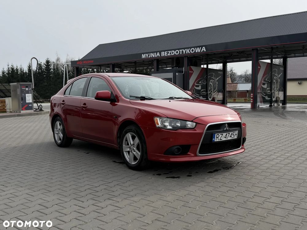 Mitsubishi Lancer - 8