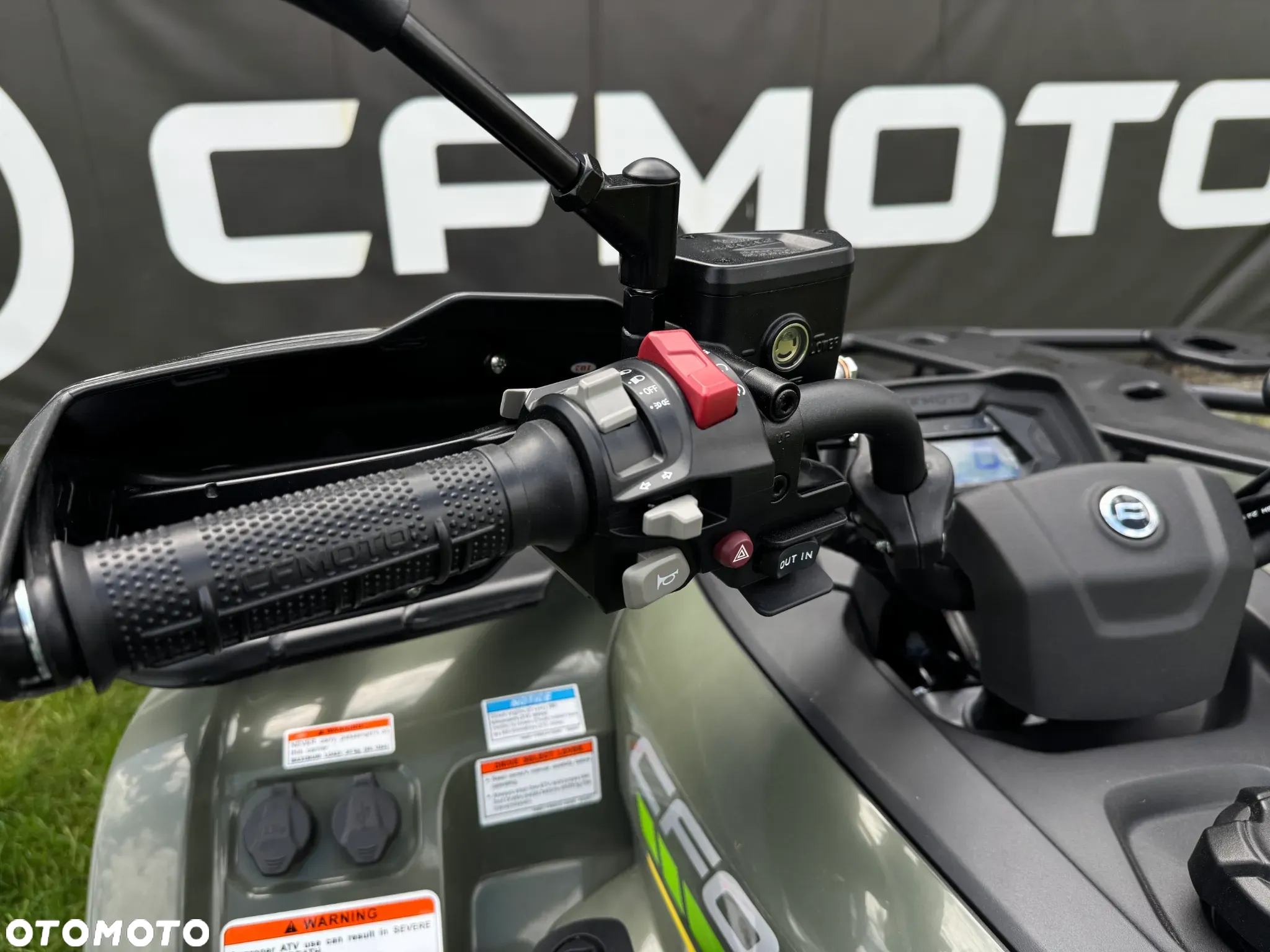 CFMoto CForce - 9