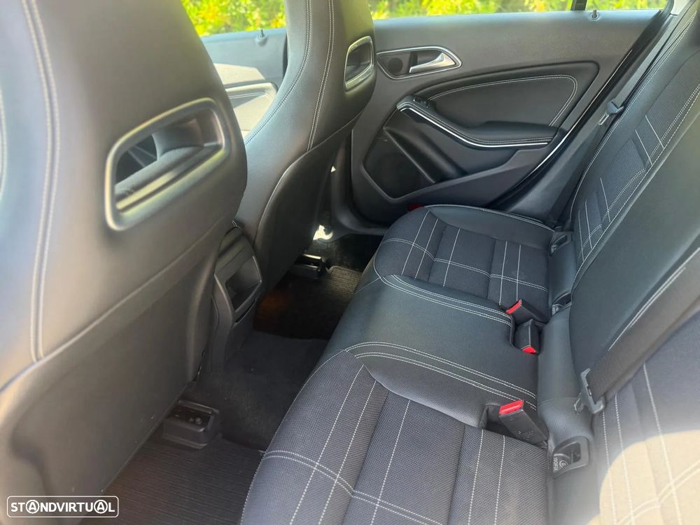 Mercedes-Benz CLA 200 CDi - 21