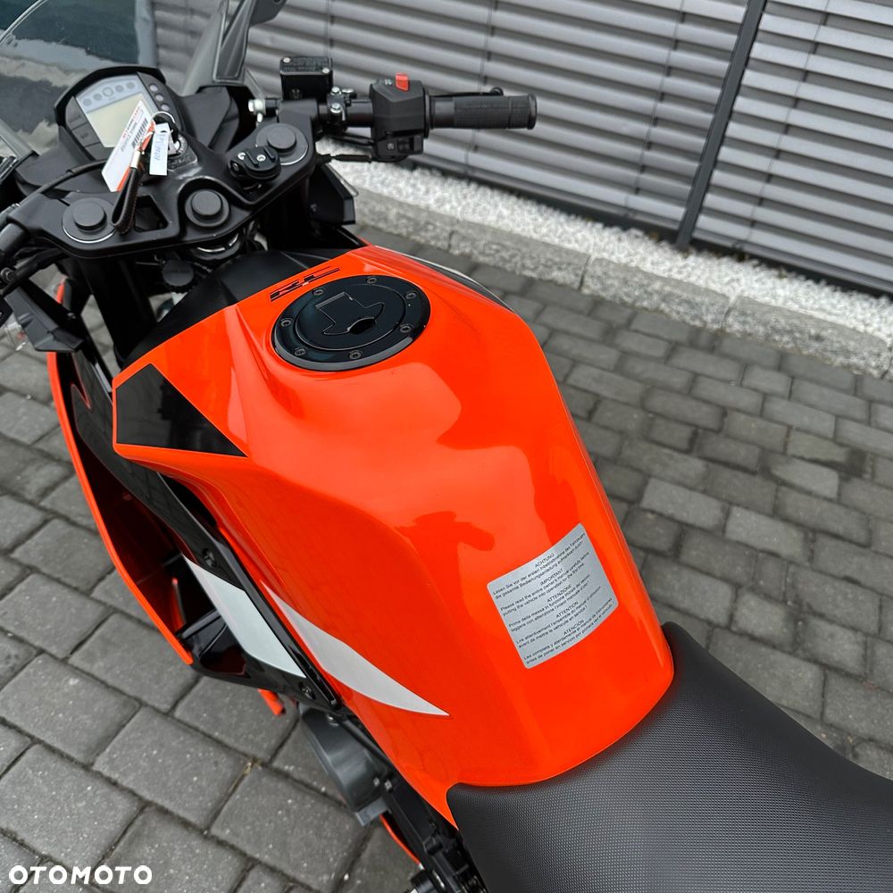 KTM RC 125 - 14