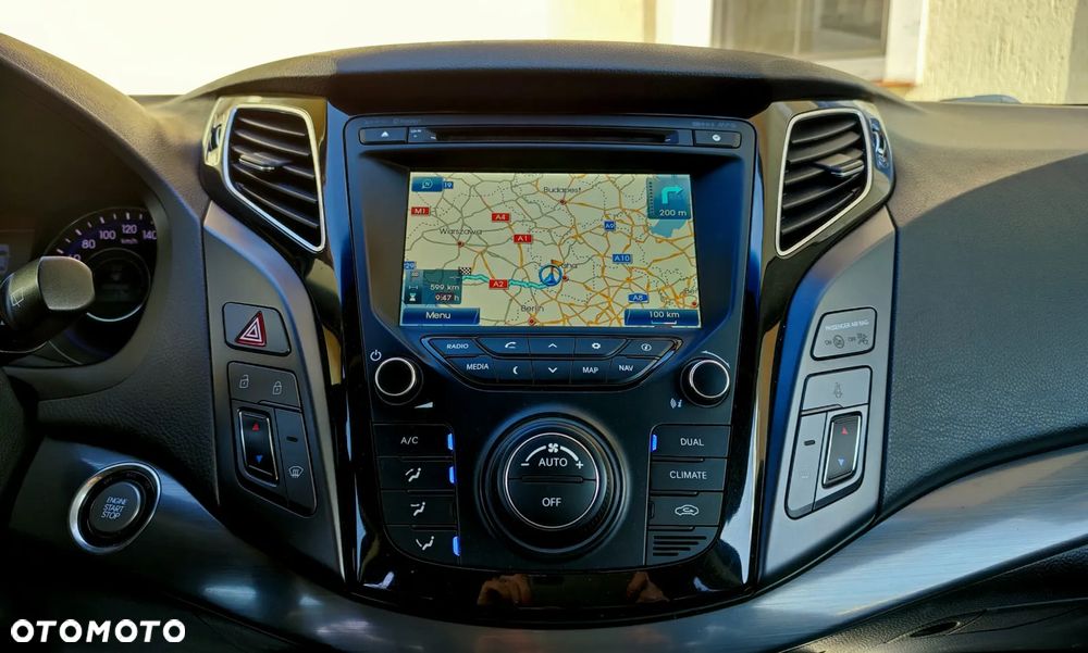 Hyundai i40 i40cw 1.6 Fifa World Cup Edition - 9