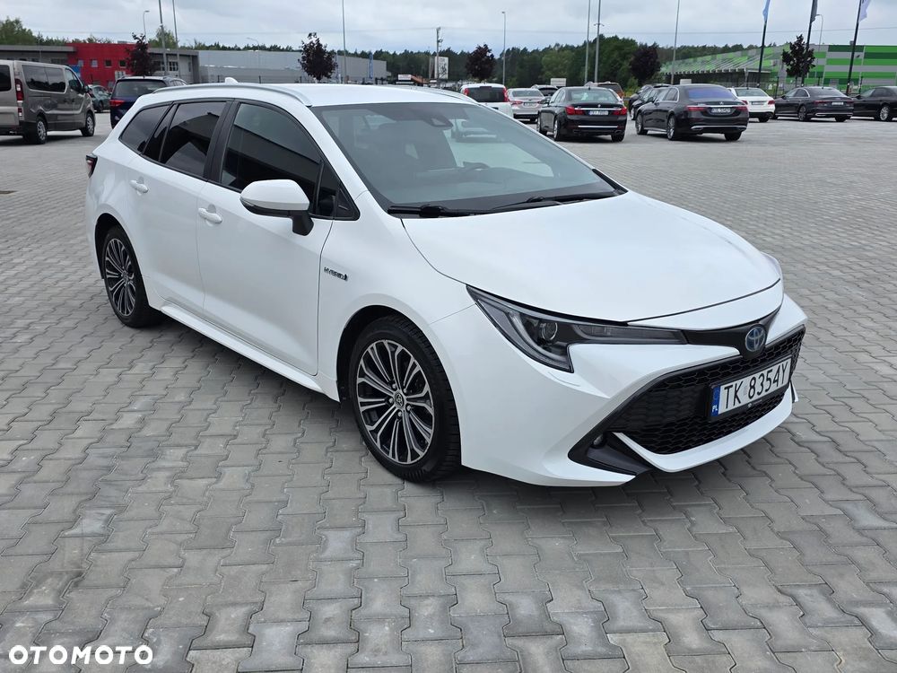 Toyota Corolla 1.8 Hybrid Comfort - 18