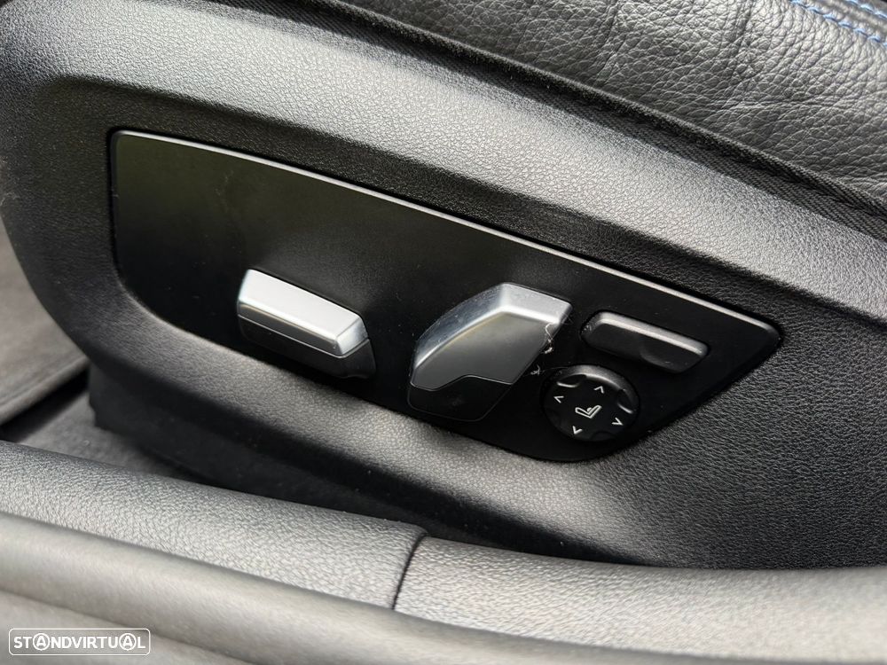 BMW 530 e Pack Desportivo M - 17