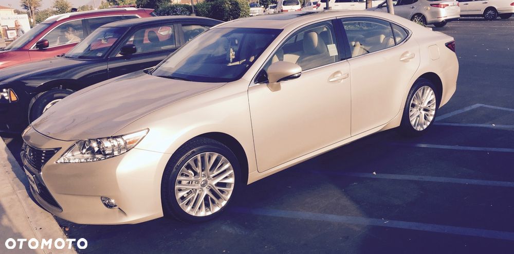 Lexus ES - 20
