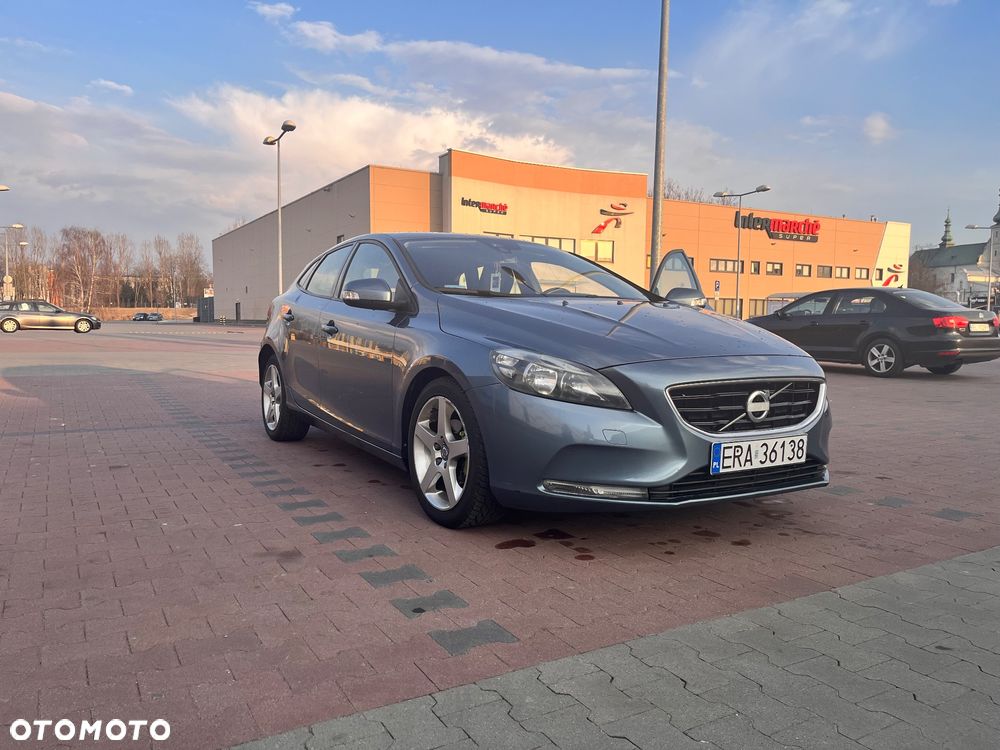 Volvo V40 D2 - 1