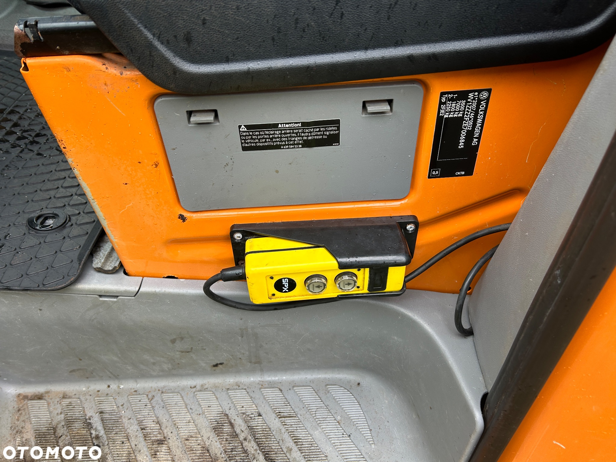Volkswagen CRAFTER - 16
