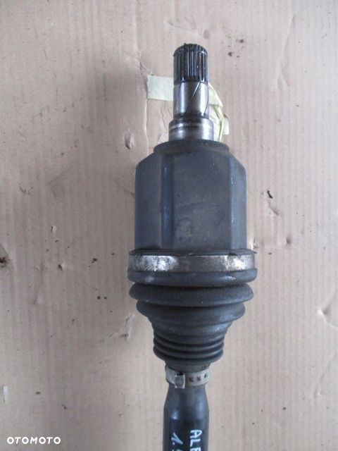 PÓŁOS KRÓTKA ALFA 159 BRERA 1.9 JTD - 4