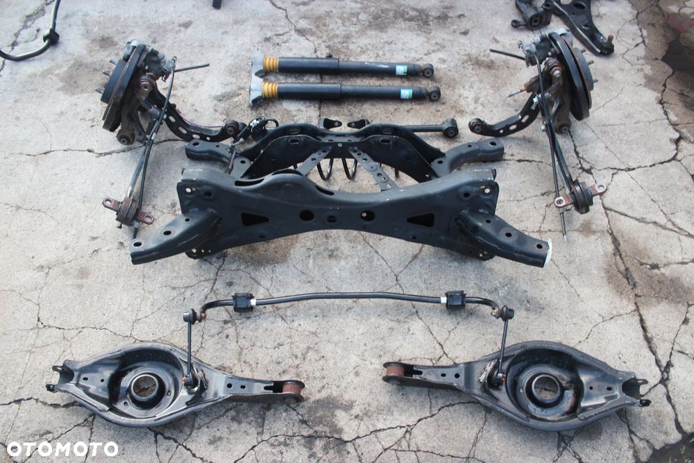 Tylny Wózek Sanki Mazda 3 III 2013-2018r - 1