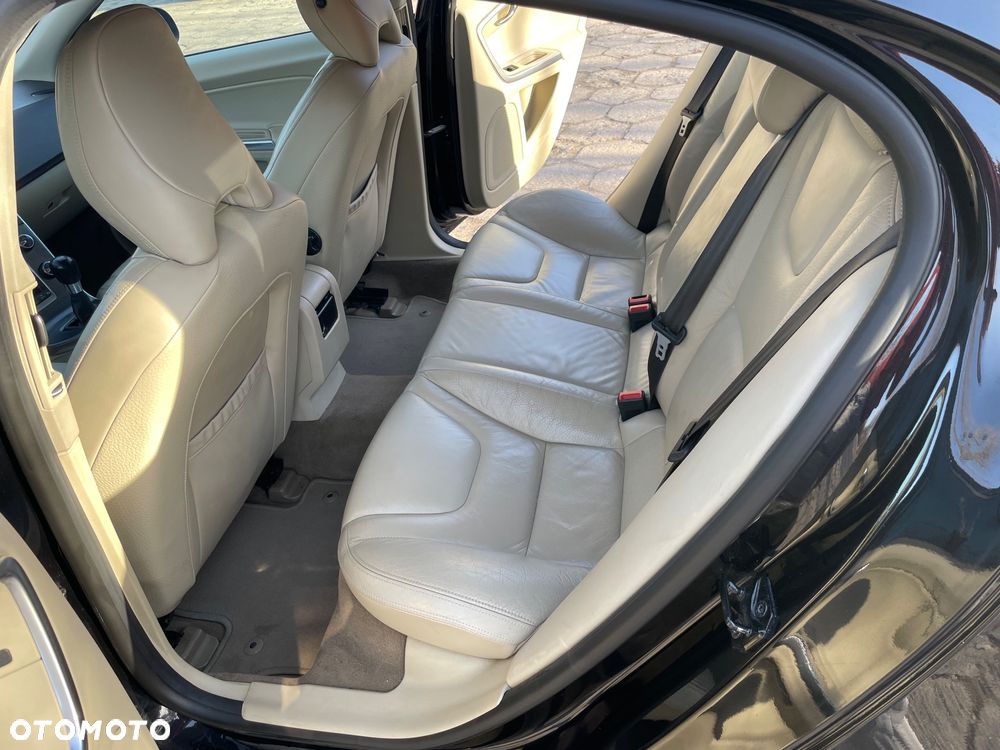 Volvo S60 2.0T Summum - 16