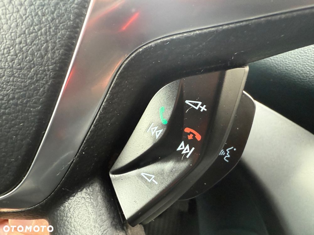 Ford C-MAX 1.6 TDCi Edition - 17