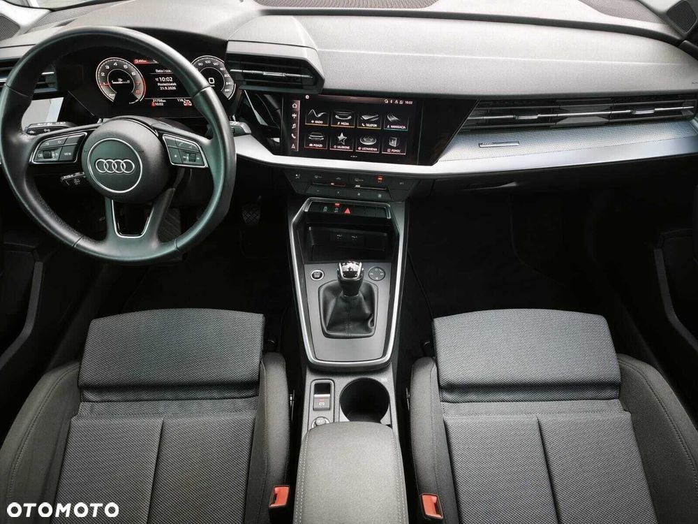 Audi A3 Sportback 35 TFSI S Line - 5