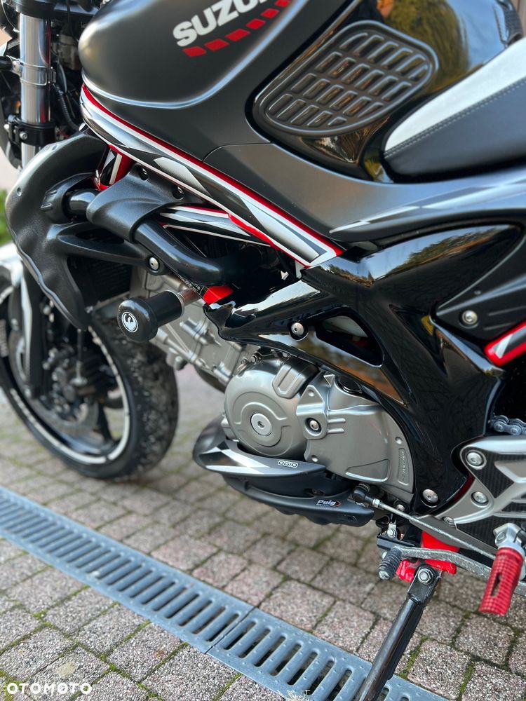 Suzuki Gladius - 27