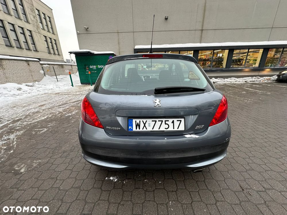 Peugeot 207 1.6 Trendy - 31