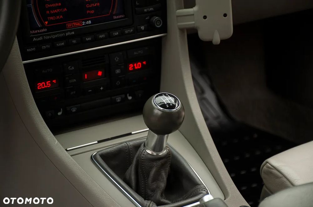 Audi A4 Avant 1.8 T - 32