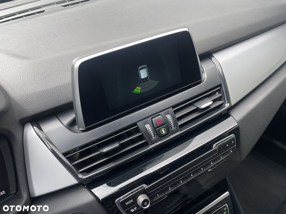 BMW Seria 2 216d Advantage - 20