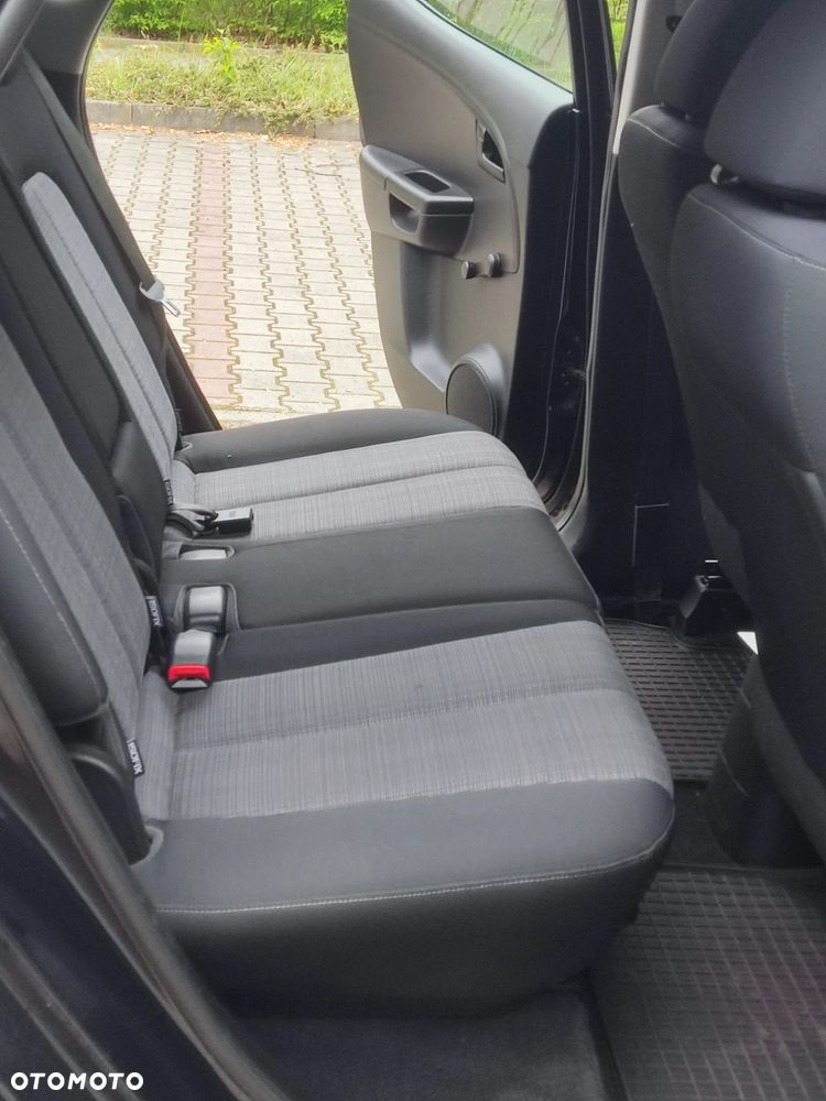 Kia Venga 1.4 CRDi S - 12