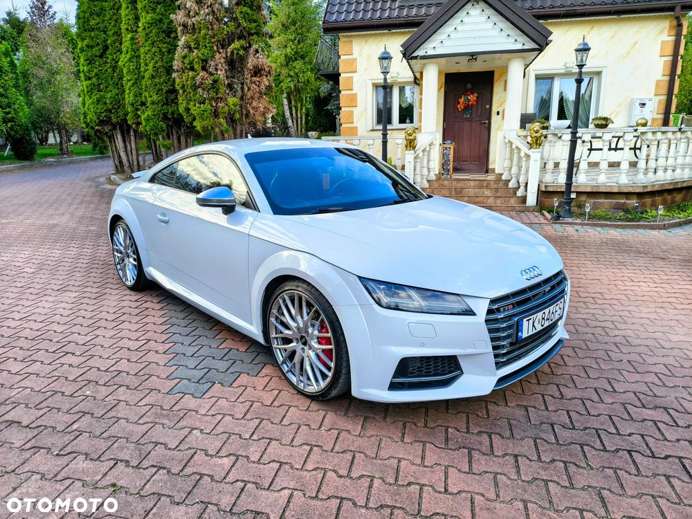 Audi TT S Coupé - 26