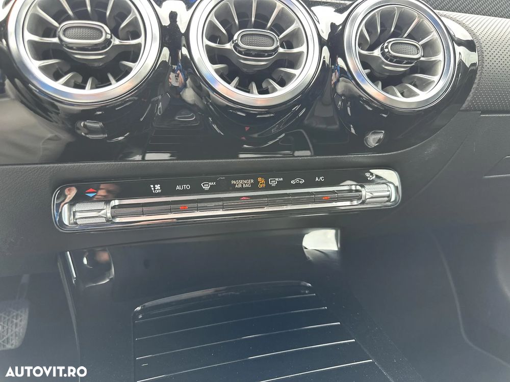 Mercedes-Benz A 180 MHEV 7G-DCT - 17