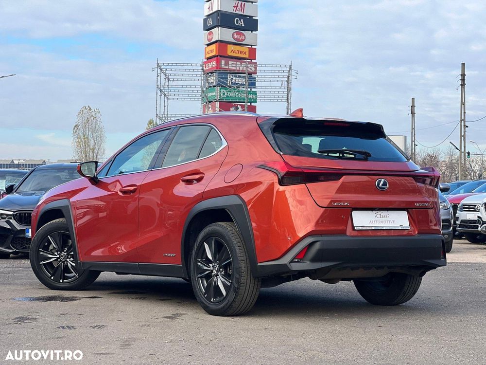 Lexus UX 250h Executive Line - 6
