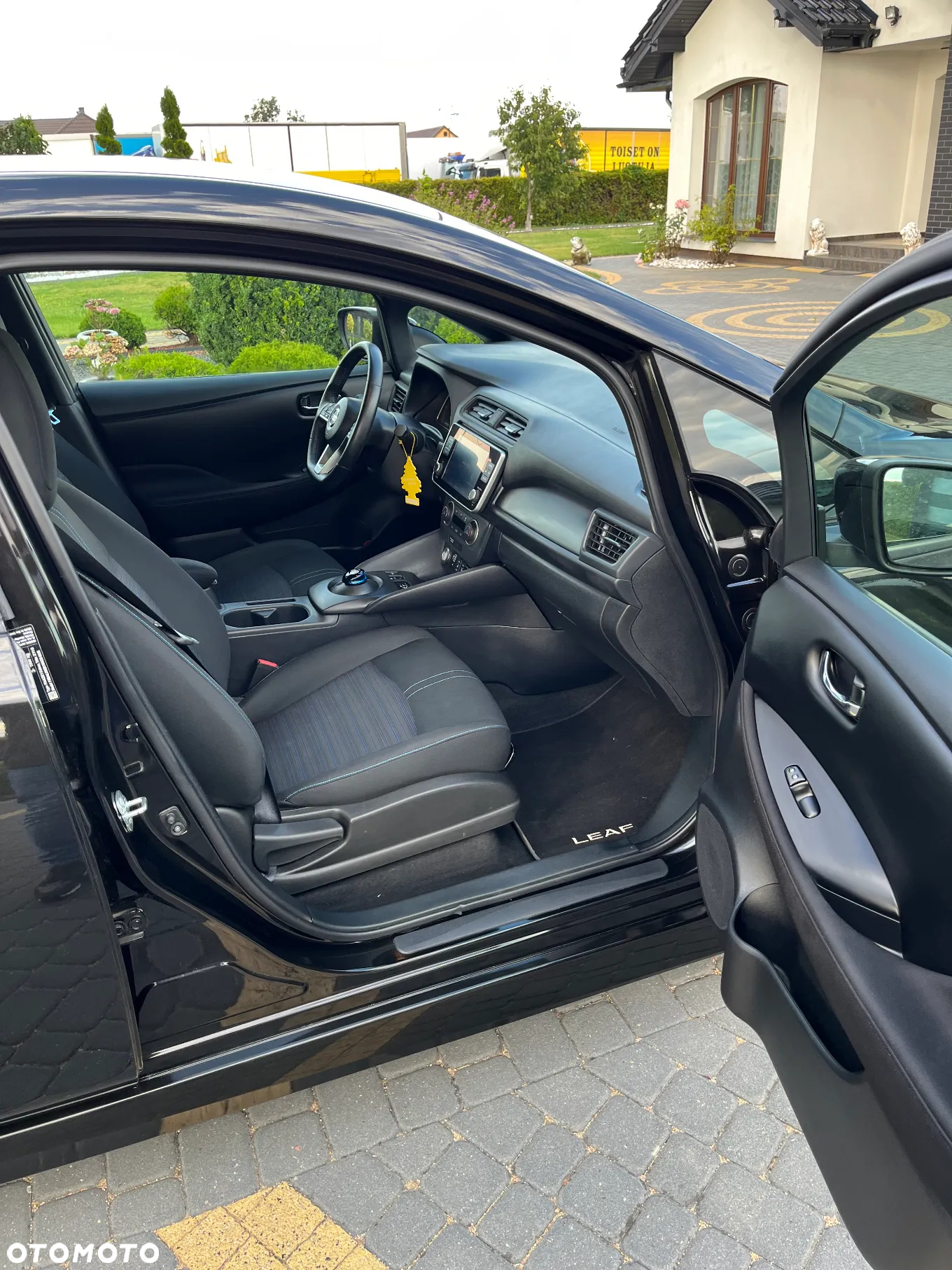 Nissan Leaf - 18