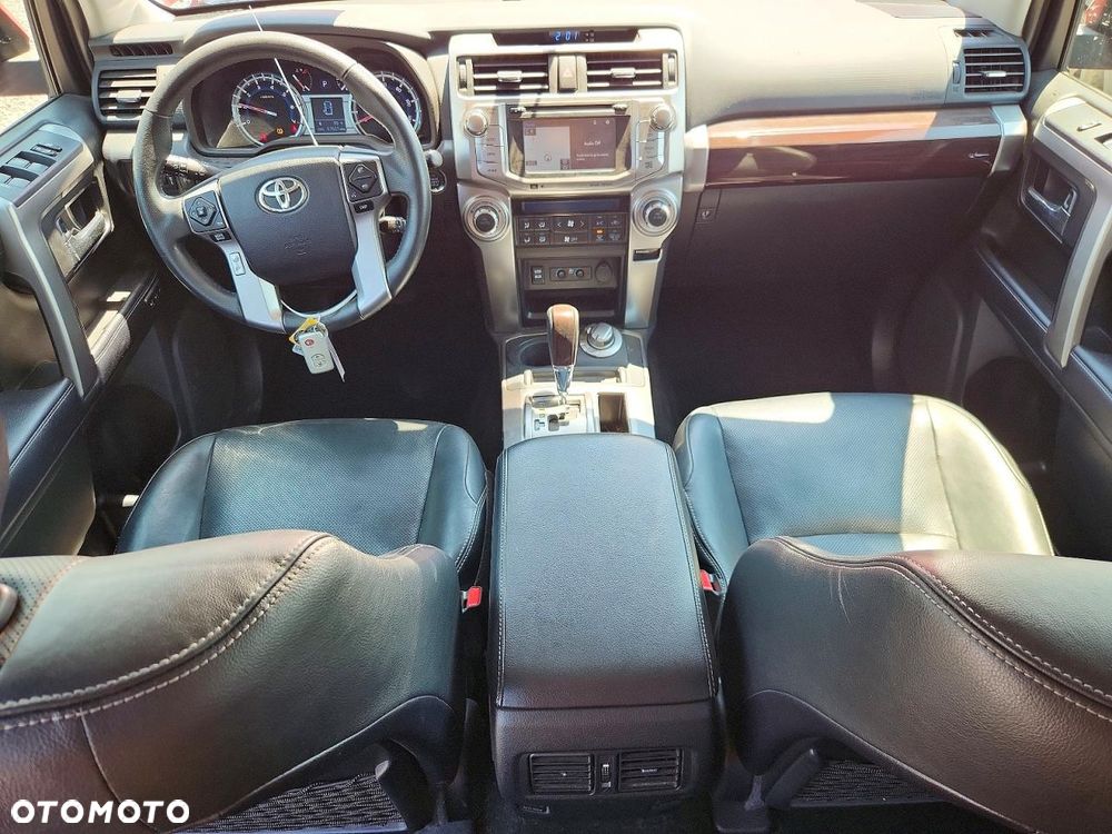 Toyota 4-Runner - 8