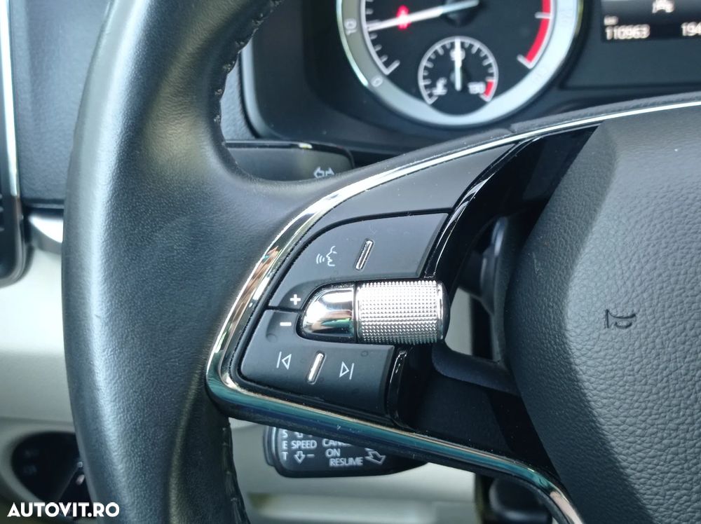 Skoda Karoq 1.5 TSI DSG Style - 29
