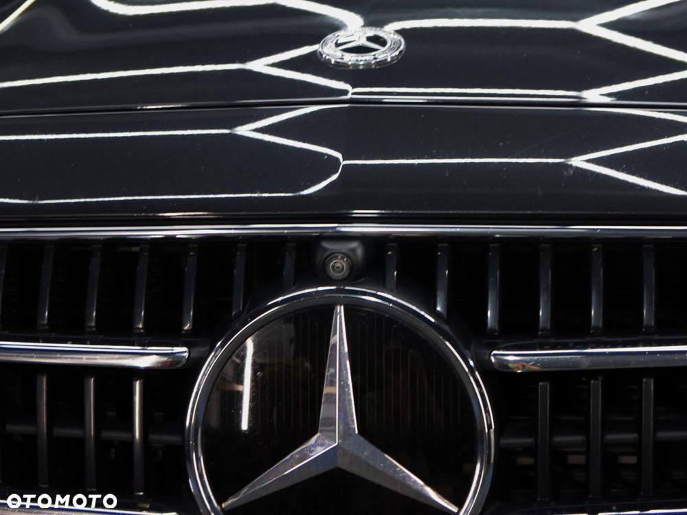 Mercedes-Benz Klasa E 300 de 4Matic 9G-TRONIC - 26