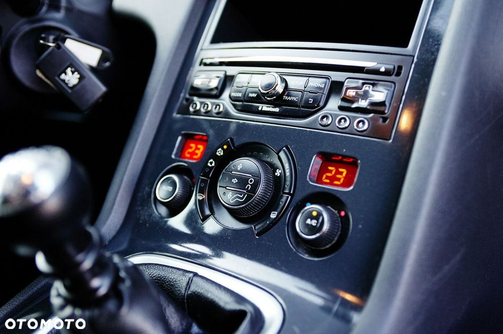 Peugeot 5008 2.0 BlueHDi Style 7os - 26
