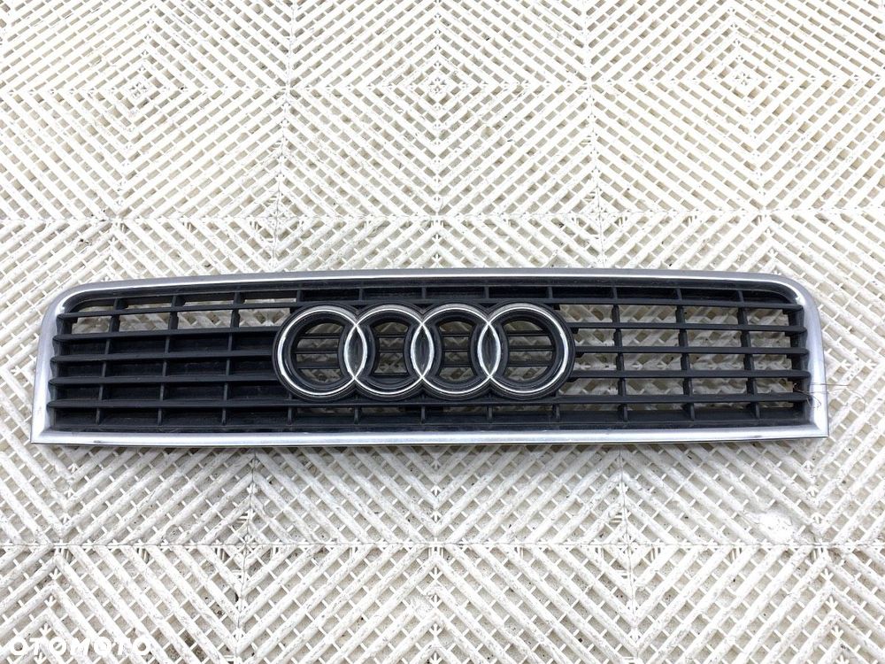 ATRAPA GRILL  AUDI A4 B6 (8E2) 2000 - 2005 2.0 96 kW [130 KM] benzyna 2000 - 2004 8E0853651C - 1