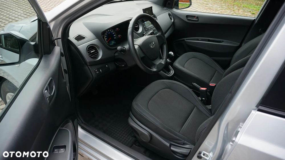 Hyundai i10 1.0 GO - 13