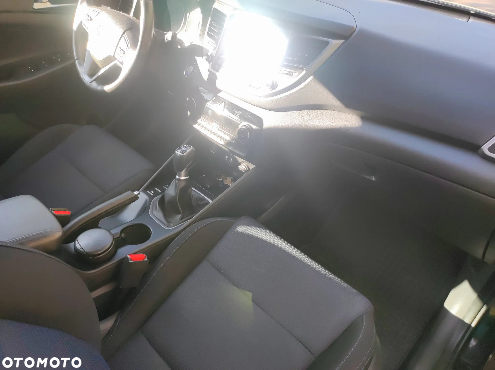 Hyundai Tucson 1.6 T-GDI Style 2WD - 23