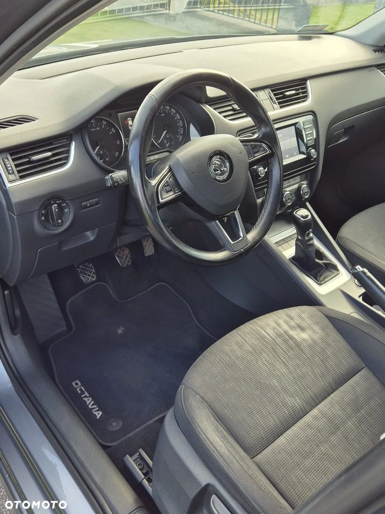 Skoda Octavia - 7