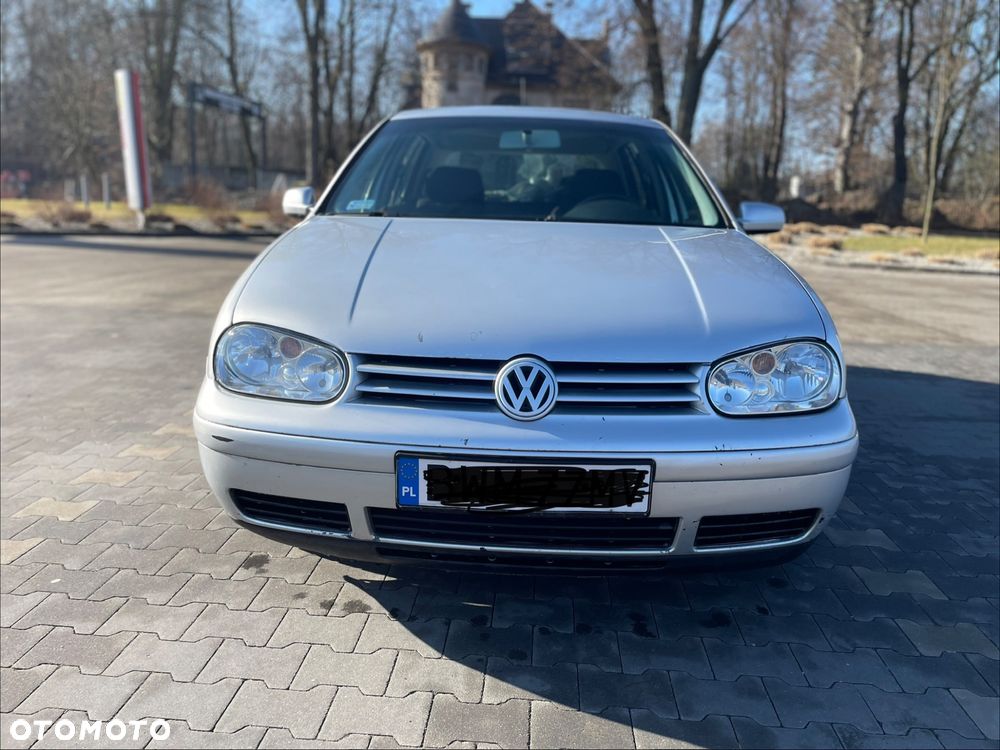 Volkswagen Golf 1.6 Comfortline - 3