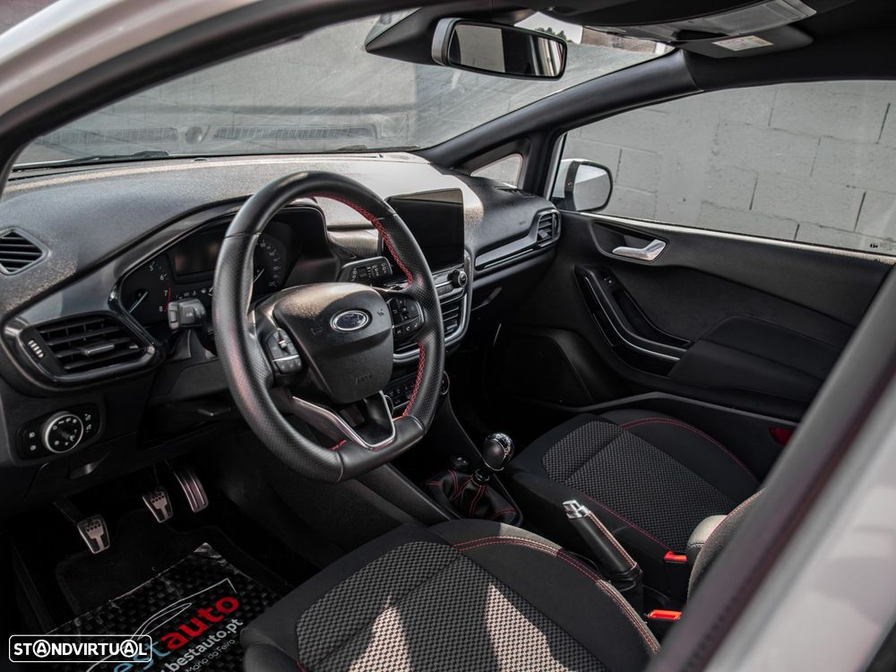 Ford Fiesta 1.0 EcoBoost MHEV ST-Line - 15