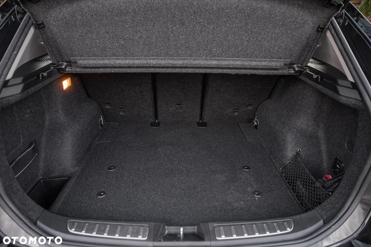 BMW X1 xDrive18d - 21